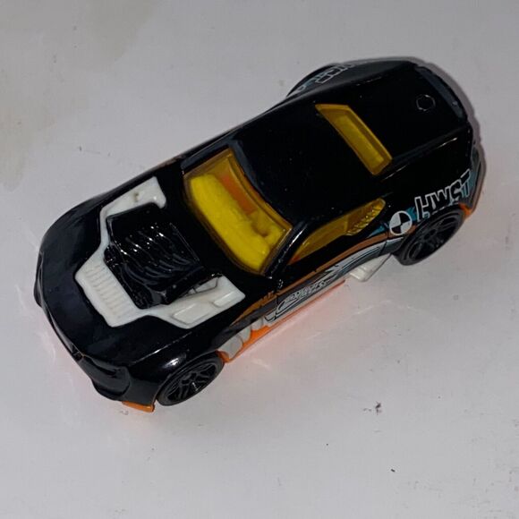 Mattel Hot Wheels Twinduction Mini Diecast Car Track Builders 2010 Black - Picture 7 of 11